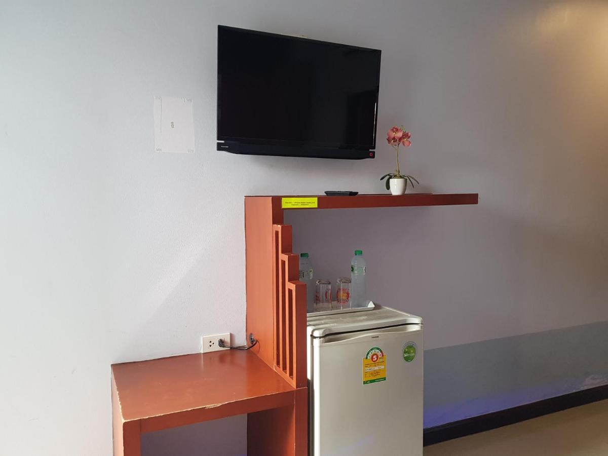 Jirapa Modern Resort Chonburi Extérieur photo