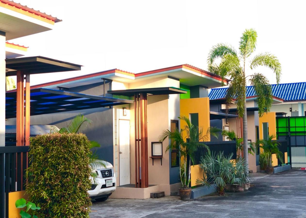 Jirapa Modern Resort Chonburi Extérieur photo