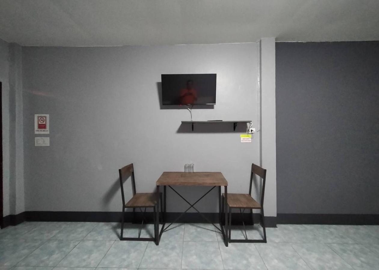 Jirapa Modern Resort Chonburi Extérieur photo
