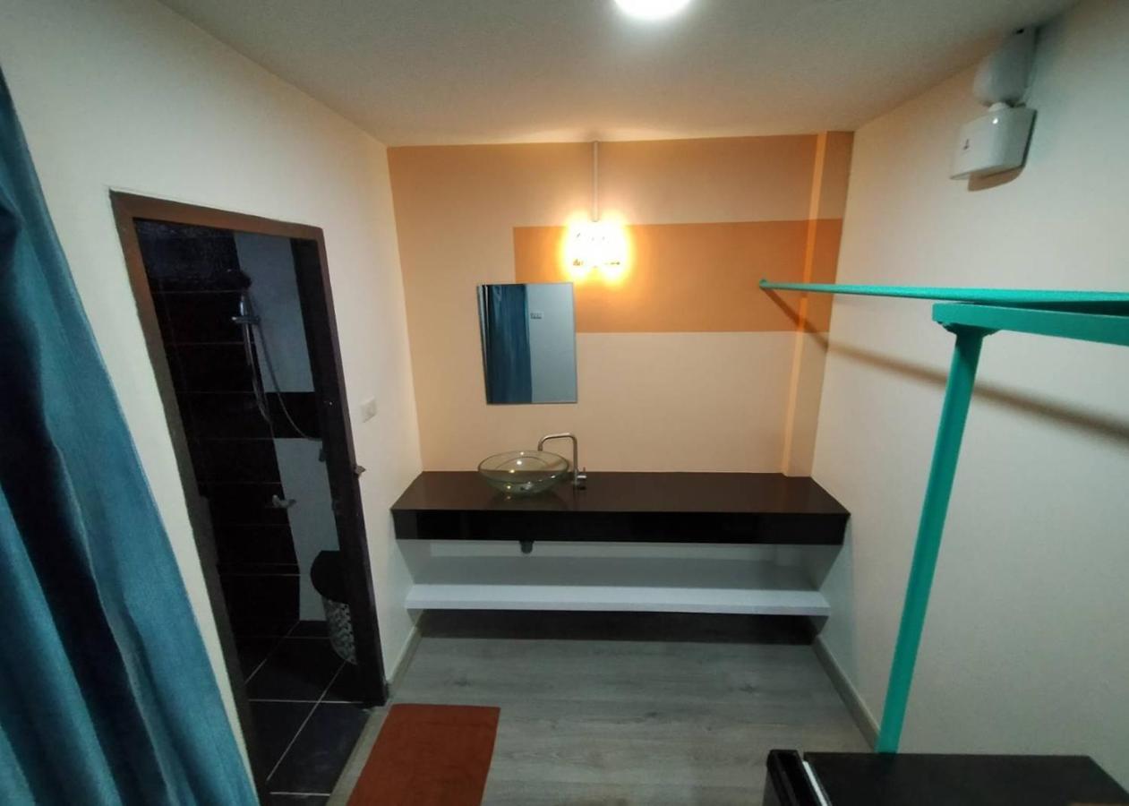 Jirapa Modern Resort Chonburi Extérieur photo