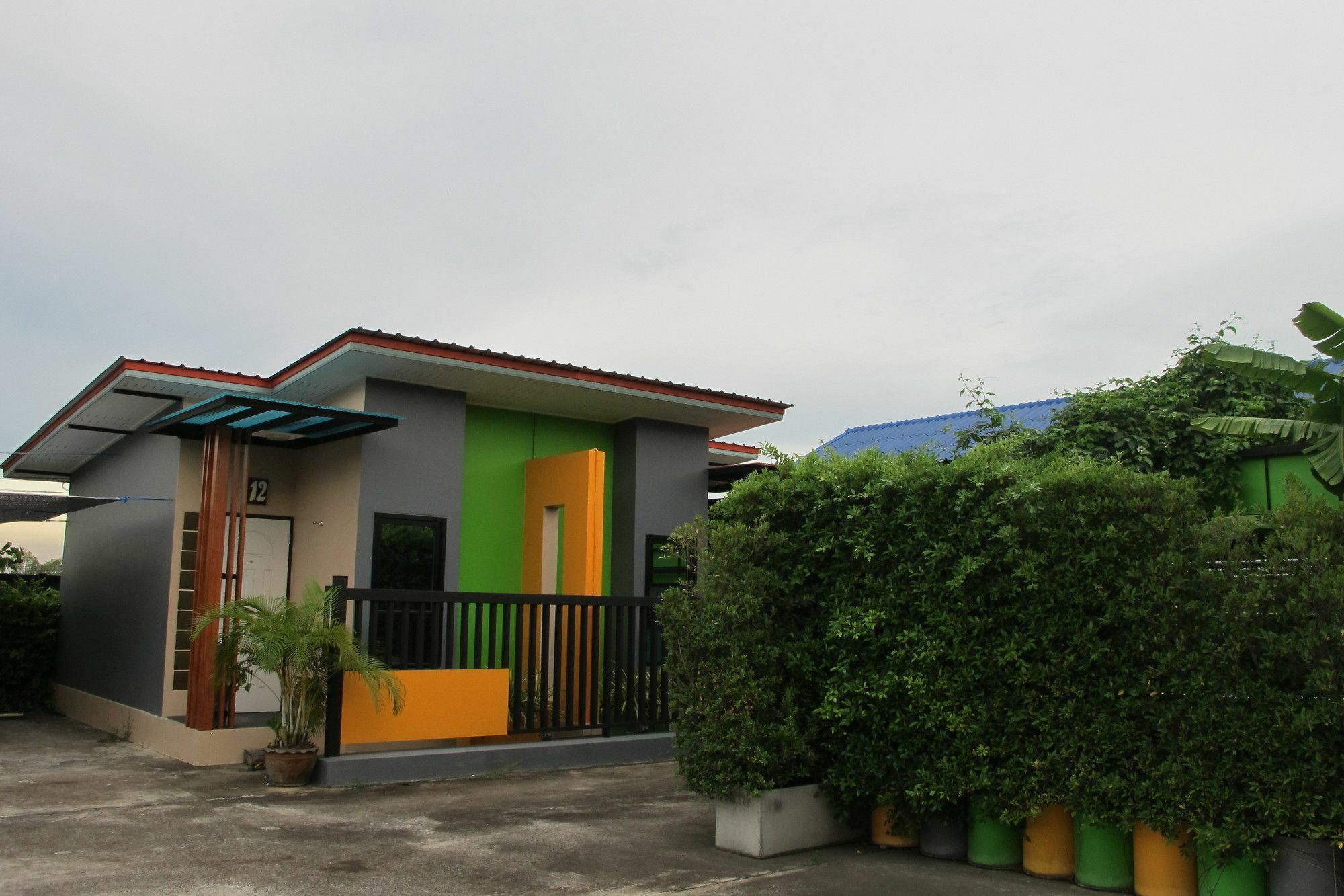 Jirapa Modern Resort Chonburi Extérieur photo