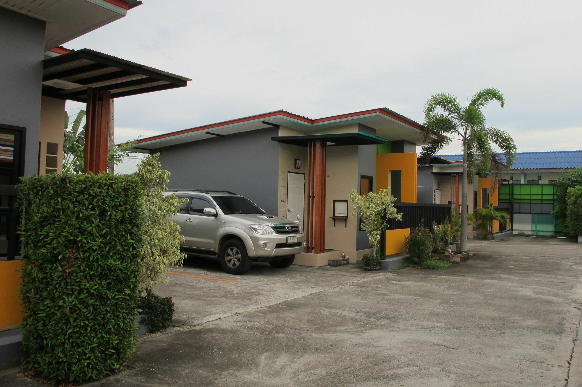 Jirapa Modern Resort Chonburi Extérieur photo